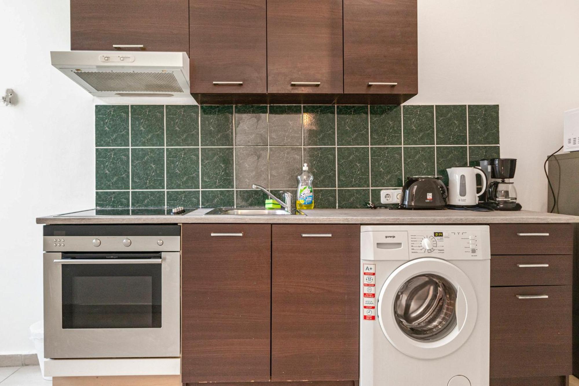 Modern 1br Tv & Wifi, Well Connected * Wien