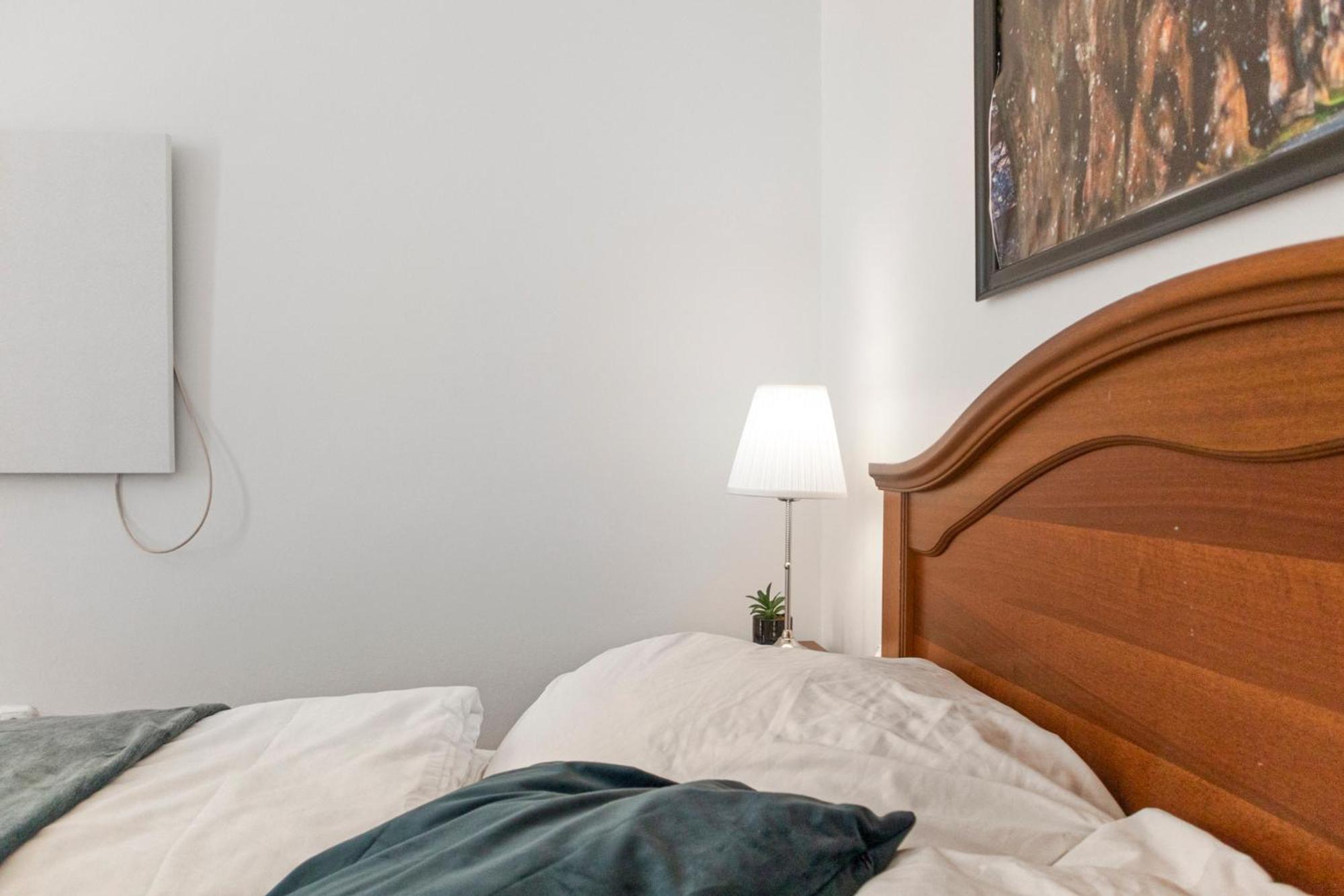 Modern 1br Tv & Wifi, Well Connected * Wien